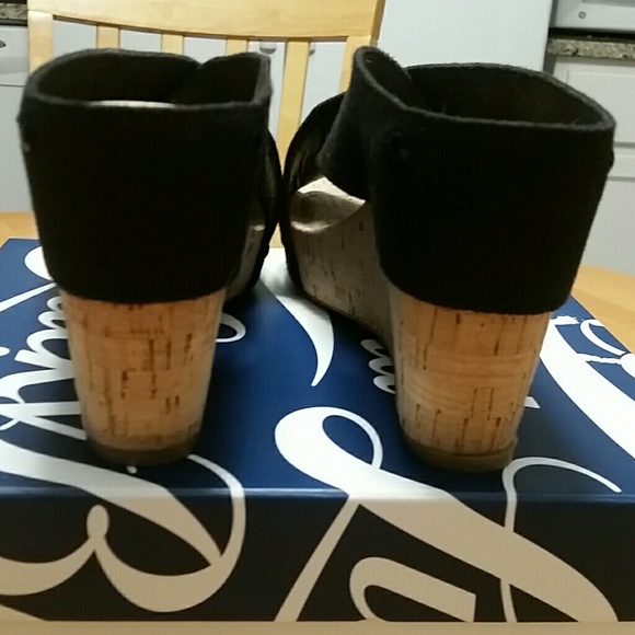 Lucky Brand black cork wedge slides - Picture 3 of 4